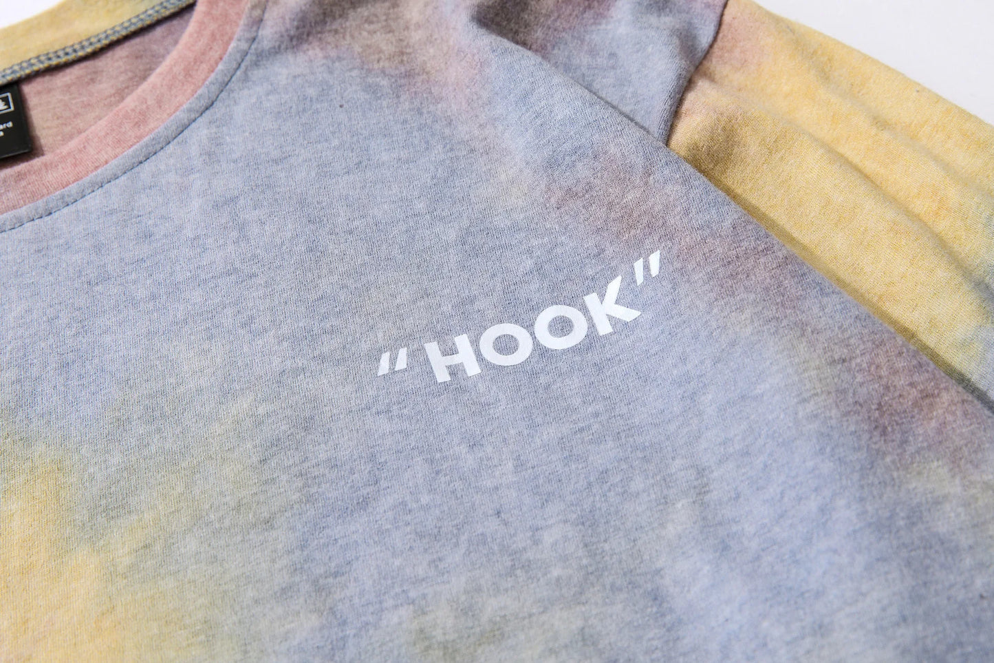 DAZE|HOOK Fade Wash Long Sleeve Tee