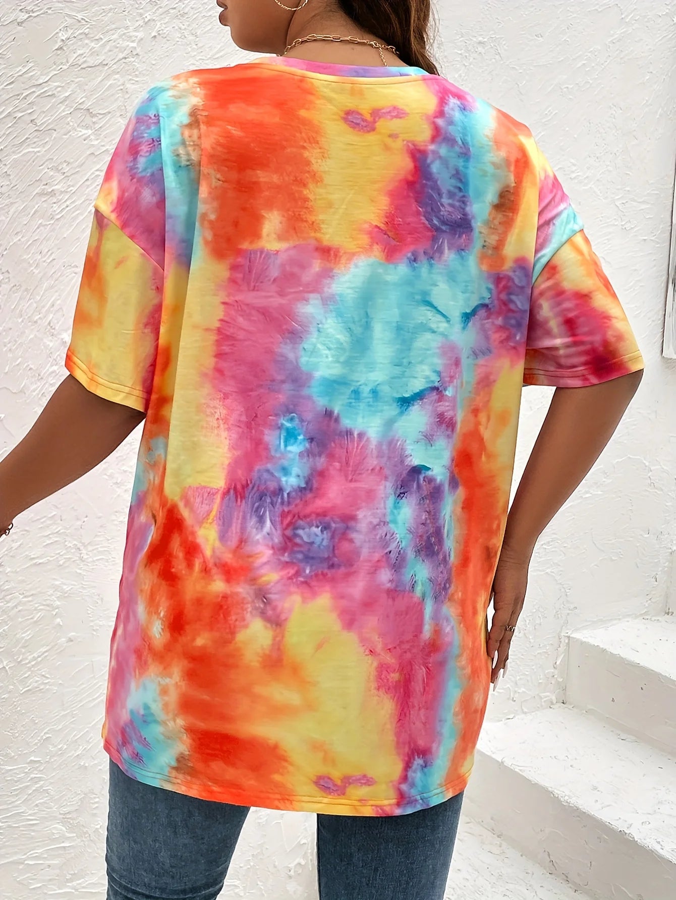 🌈 DAZE GeoRush Tee – Plus Fit